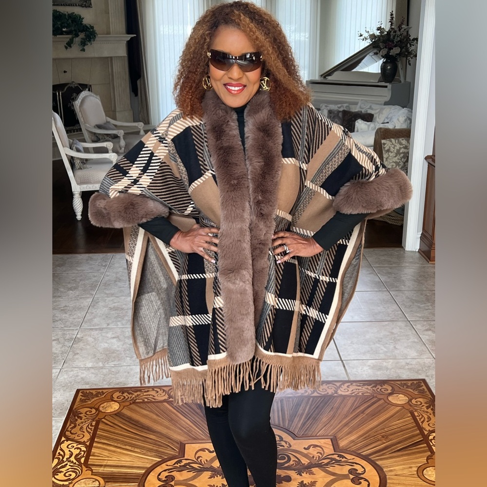 NWT Original, USA, gorgeous multicolor faux fur wrap. One size fits all.